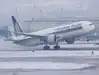 Image for Singapore Airlines checks its Boeing