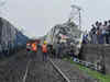 Three coaches of Secundrabad Shalimar SF express derail near Howrah:Image