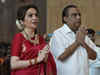 Mukesh Ambani visits Sonia Gandhi's residence to hand over Anant's wedding card:Image