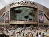 'Dream Bazaar' turns into a nightmare: Mob loots Karachi mall in minutes; Video goes viral:Image