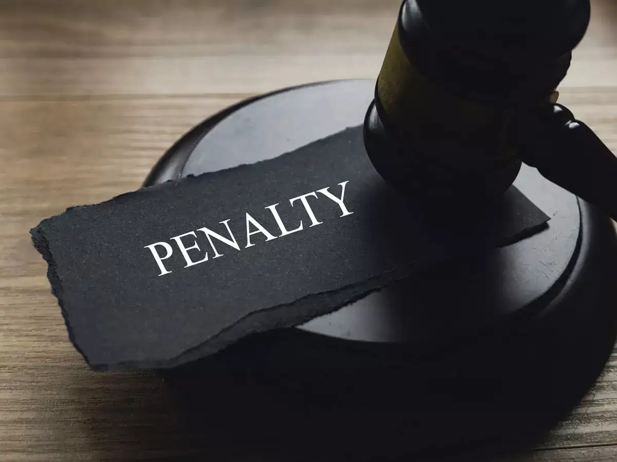 Banks, NBFCs to stop compounding penalty charges from April 1, 2024 as RBI  extends deadline - The Economic Times