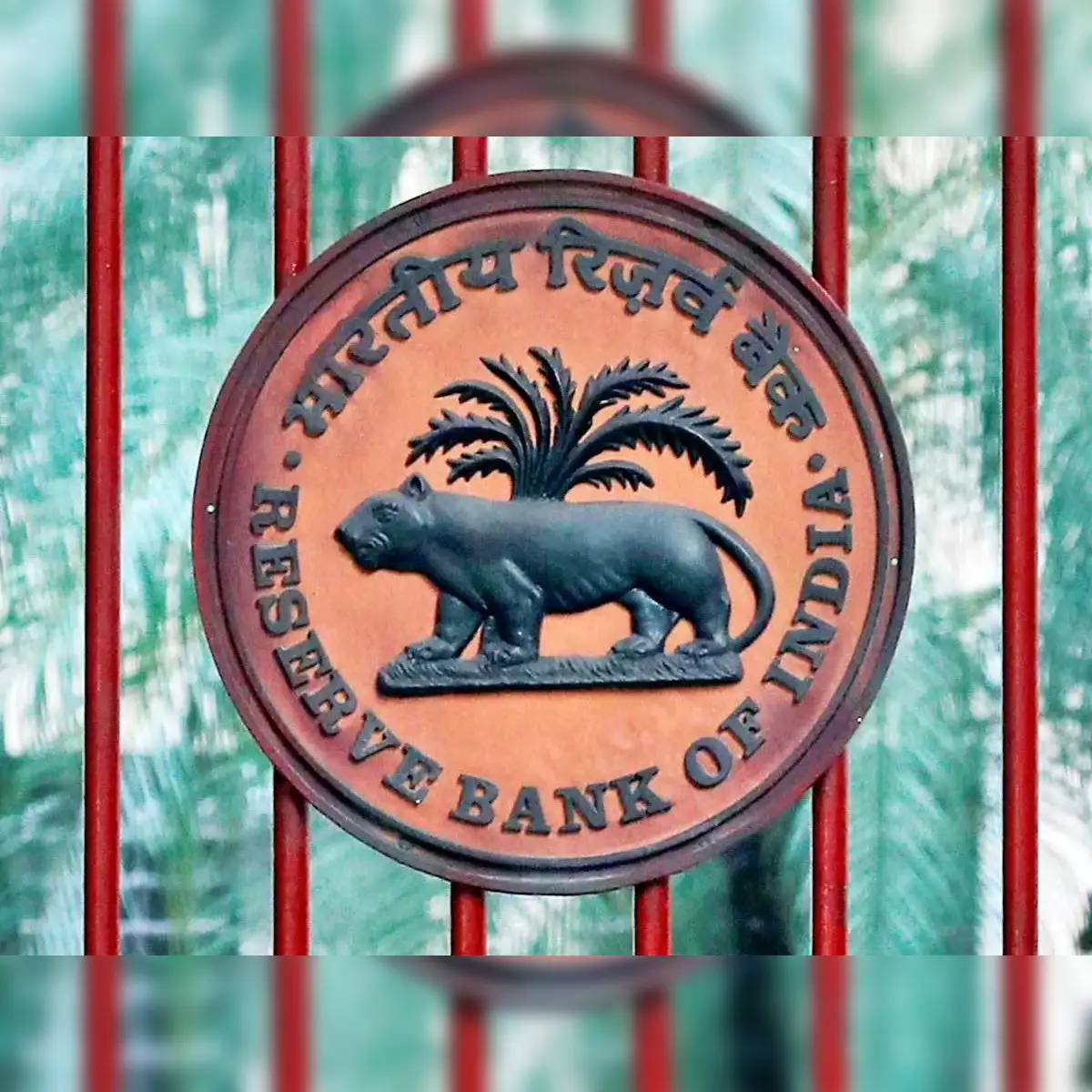 RBI closely monitoring global crypto moves as India mulls policy paper -  The Economic Times