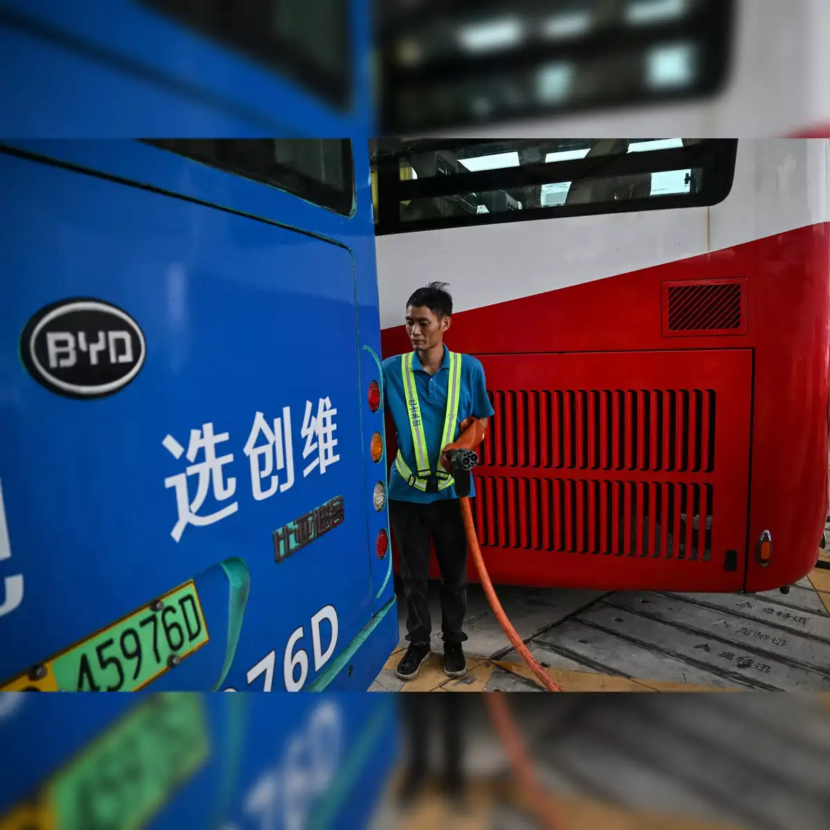 China's electric bus revolution glides on - The Economic Times
