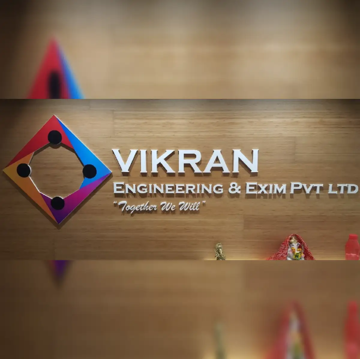 Ashish Kacholia-invested Vikran Engineering shares list at 3% premium over  IPO price - The Economic Times