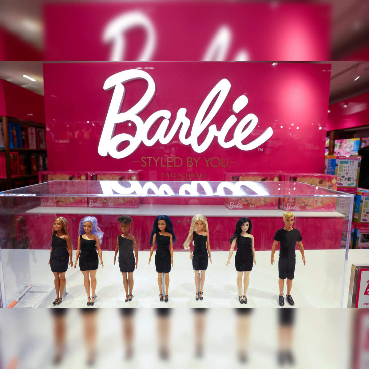 297 Barbie Puppet Royalty-Free Images, Stock Photos & Pictures