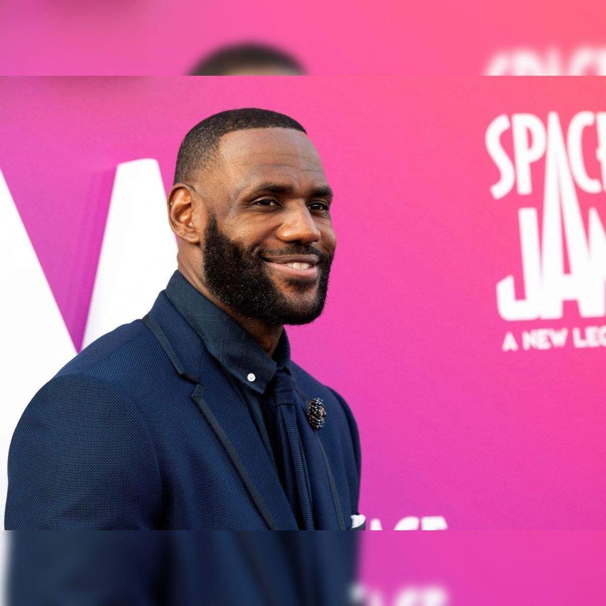 Why it took 25 years to reboot 'Space Jam' with LeBron James - Los Angeles  Times