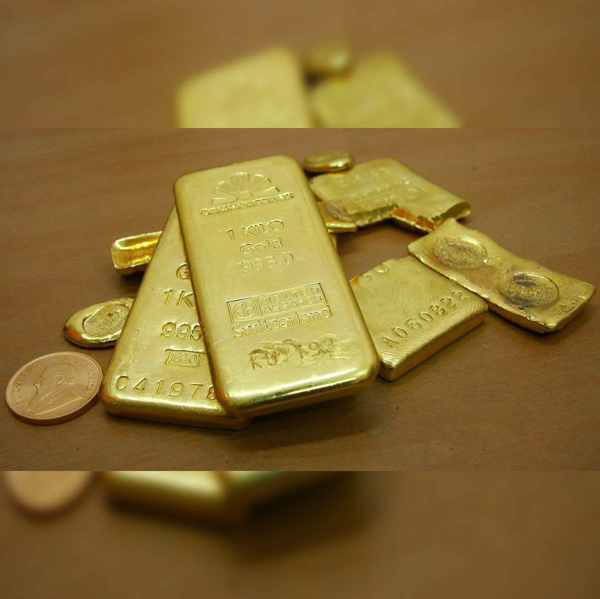 The Top 10 Reasons to Invest in Gold - Groww