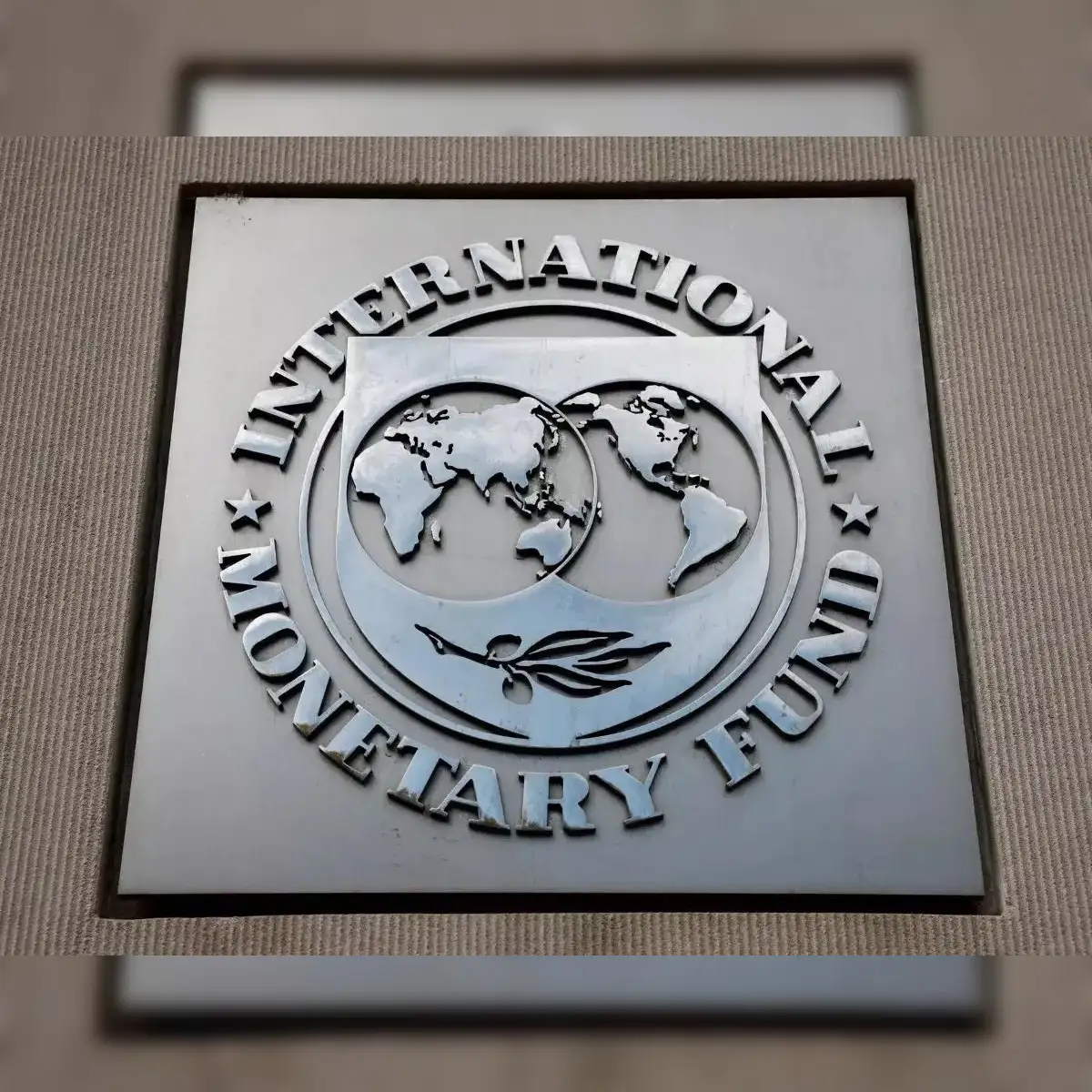 IMF imposes 11 new conditions on Pakistan for its bailout programme, warns  it against risks: Report - The Economic Times