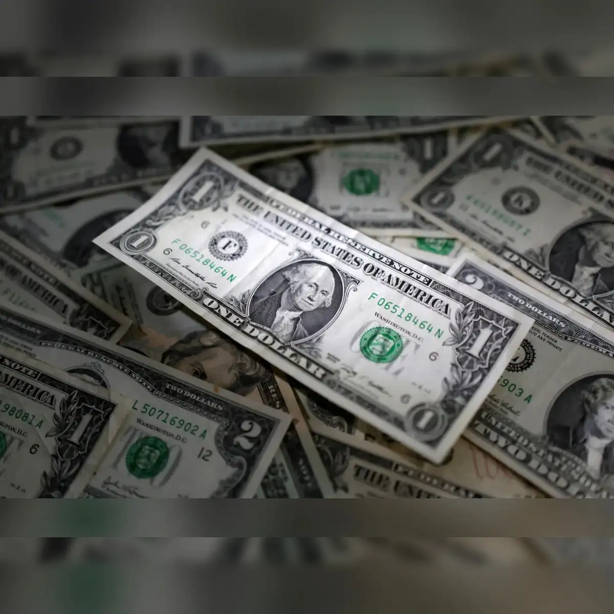 monthly income vs annual withdrawals: Monthly income vs annual withdrawals:  The retirement strategy that makes your money last longer - The Economic  Times