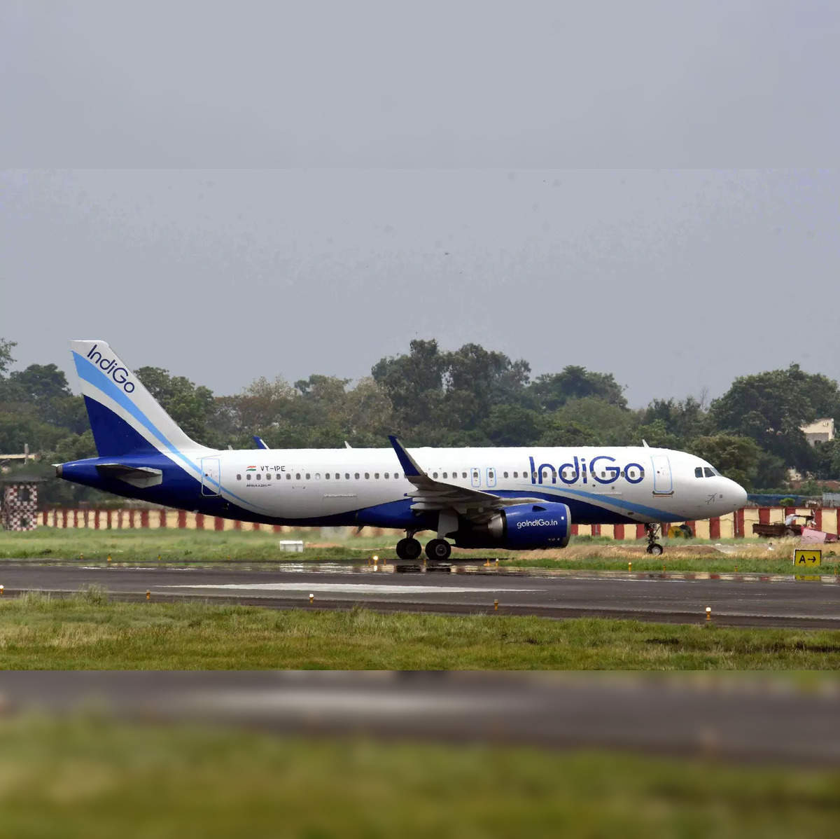 IndiGo Passenger Finds Seat Cushion Missing On Flight, Airline Responds