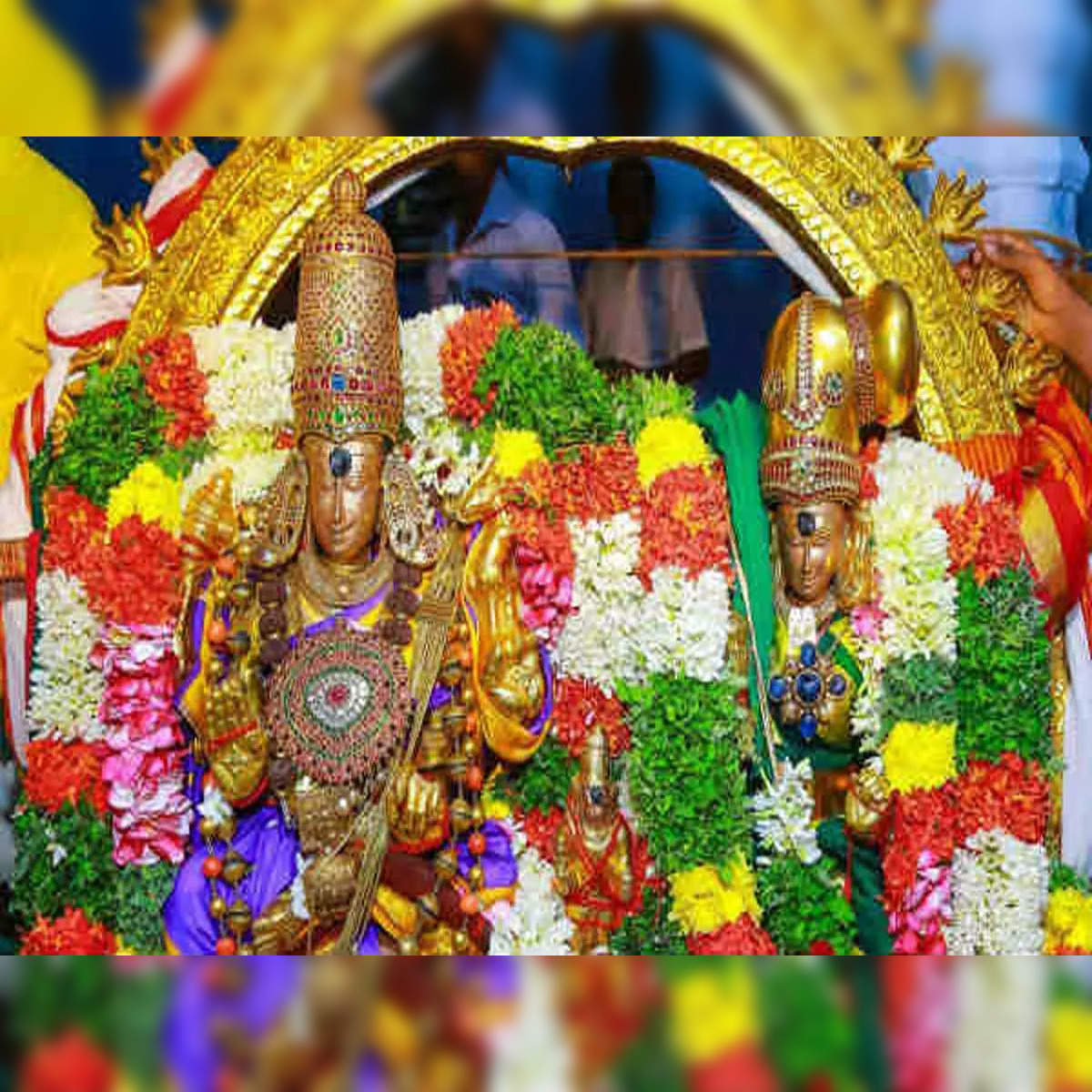 https://img.etimg.com/thumb/width-1200,height-1200,imgsize-146200,resizemode-75,msid-99928545/news/new-updates/meenakshi-thirukalyanam-2023-date-and-time-all-you-may-want-to-know.jpg