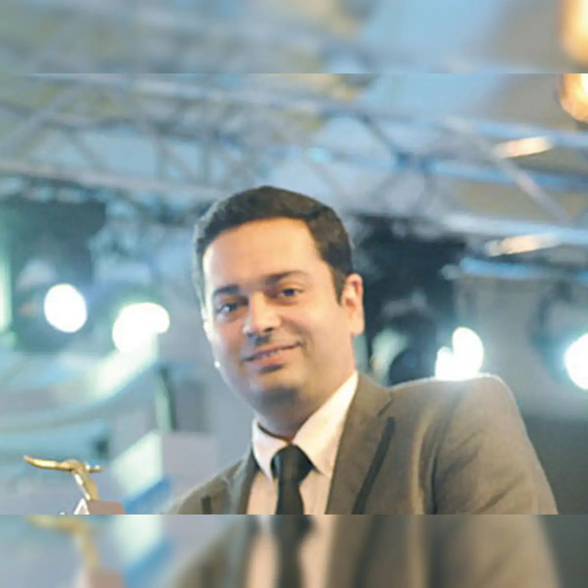 Zomato co-founder Pankaj Chaddah quits as it shuffles top management - The  Economic Times