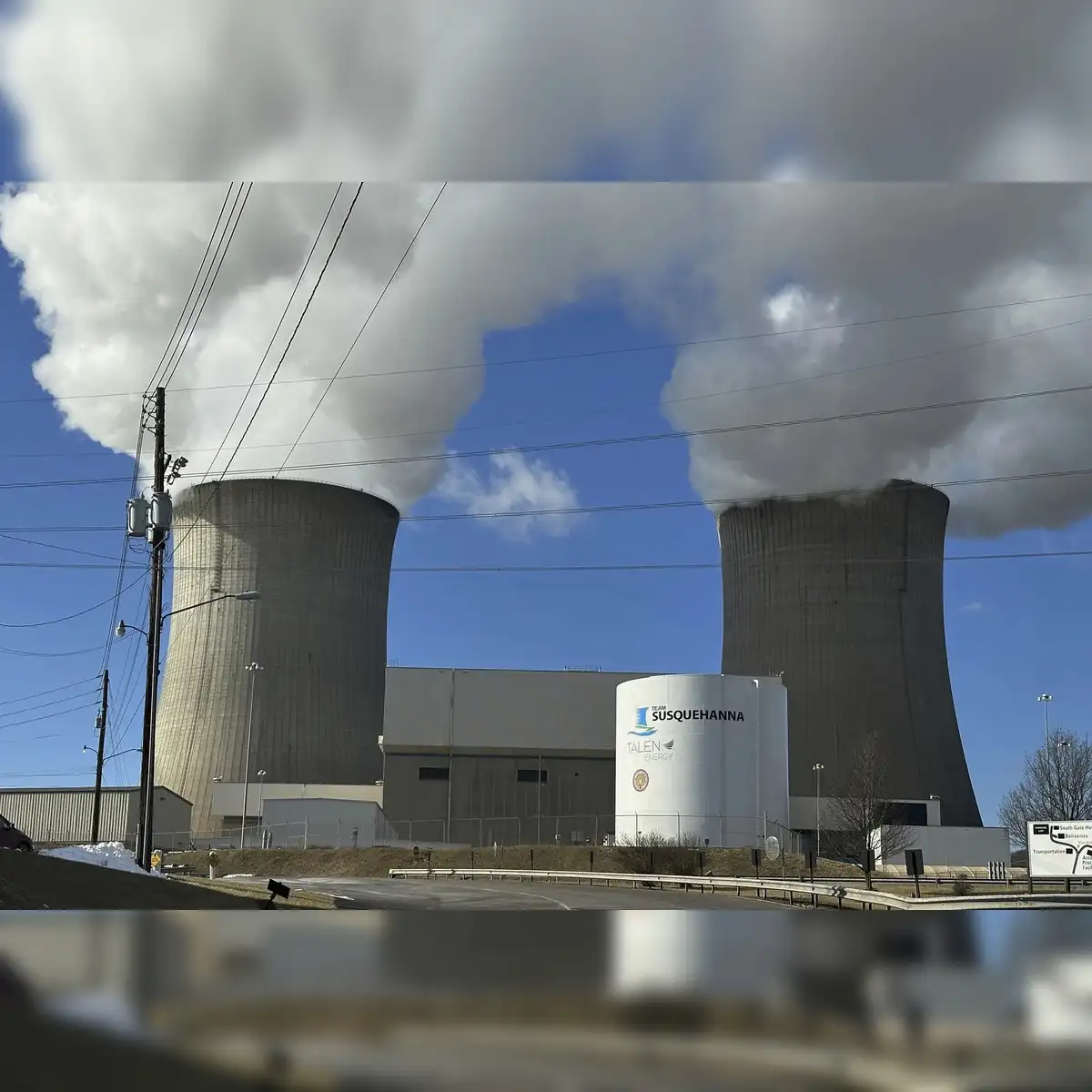 Power providers drop with big tech after DeepSeek sows AI doubts ...