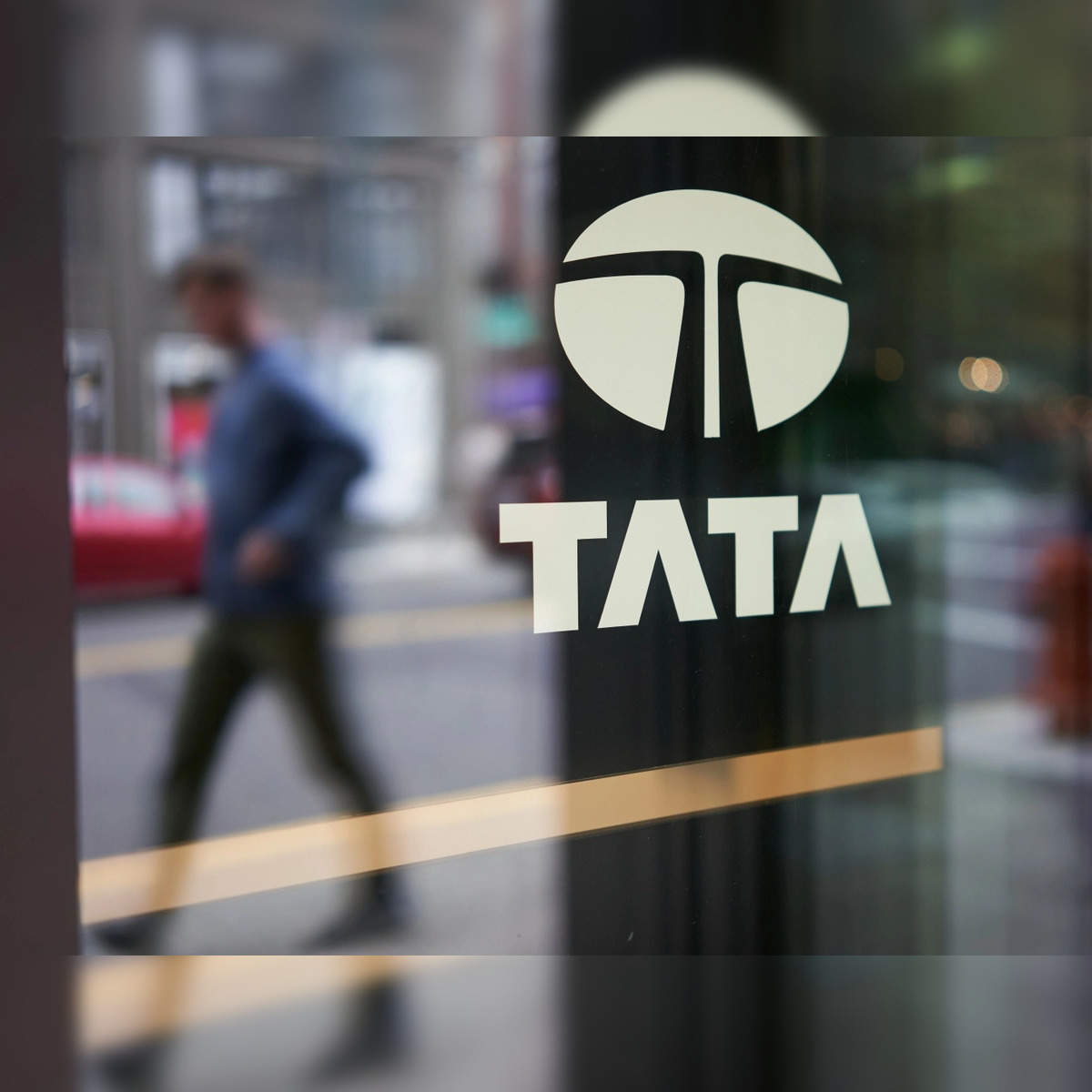 tata: Tata to open 20 'beauty tech' outlets, in talks with foreign brands
