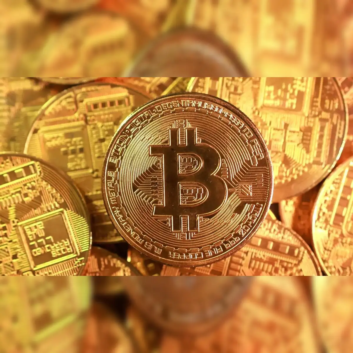 Gold vs Bitcoin vs S&P 500: Bitcoin vs Gold vs S&P 500 - Which is most  profitable? ChatGpt has this answer - The Economic Times