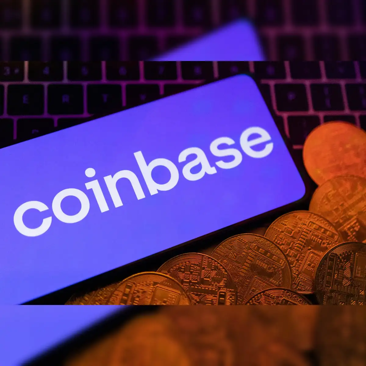 Coinbase stock surges to yearly high: Coinbase stock hits new yearly high  at $415 as Bitcoin tops $122K — Is this just the start of a bigger Crypto  Week rally? - The Economic Times