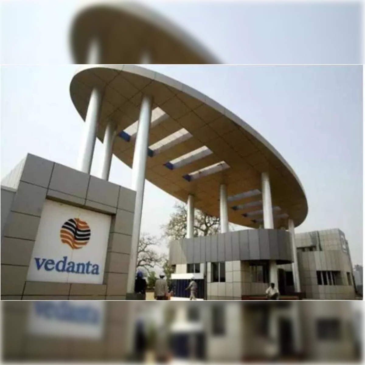 s&p global on vedanta: After Moody's, S&P Global cuts Vedanta Resources'  rating; co placed under 'CreditWatch negative' - The Economic Times