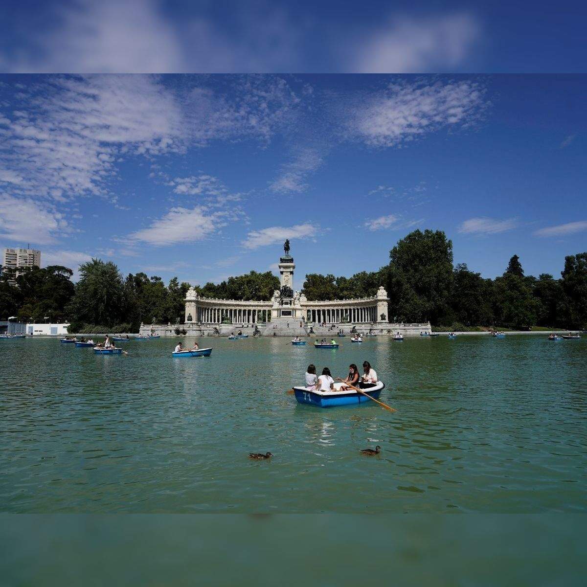 Art Now and Then: Buen Retiro Park, Madrid, Spain