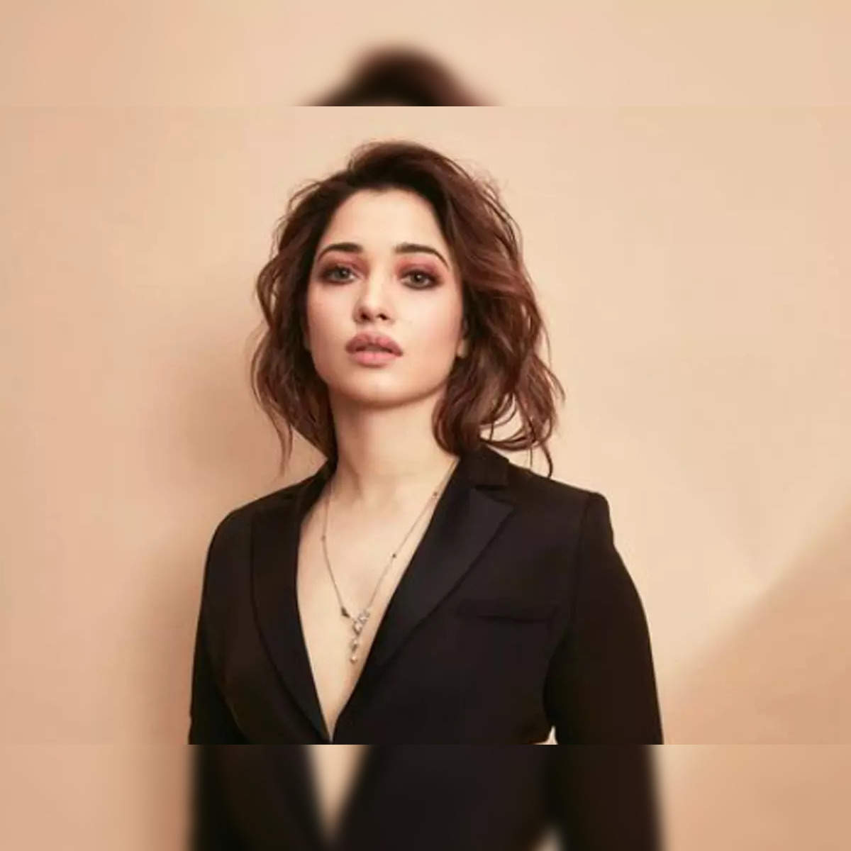 Share Chat Video Xnxx - Jee Karda Ott Release: Tamannaah Bhatia set to make her OTT debut with  Amazon Prime Video series 'Jee Karda' on June 15 - The Economic Times