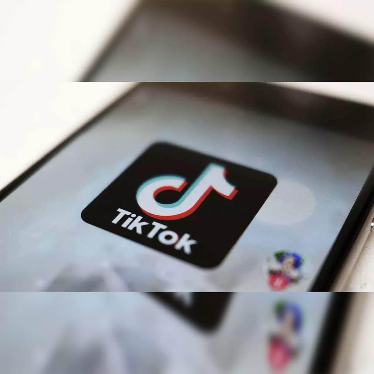 Indonesia bans e-commerce sales on social media platforms like TikTok, Indonesia