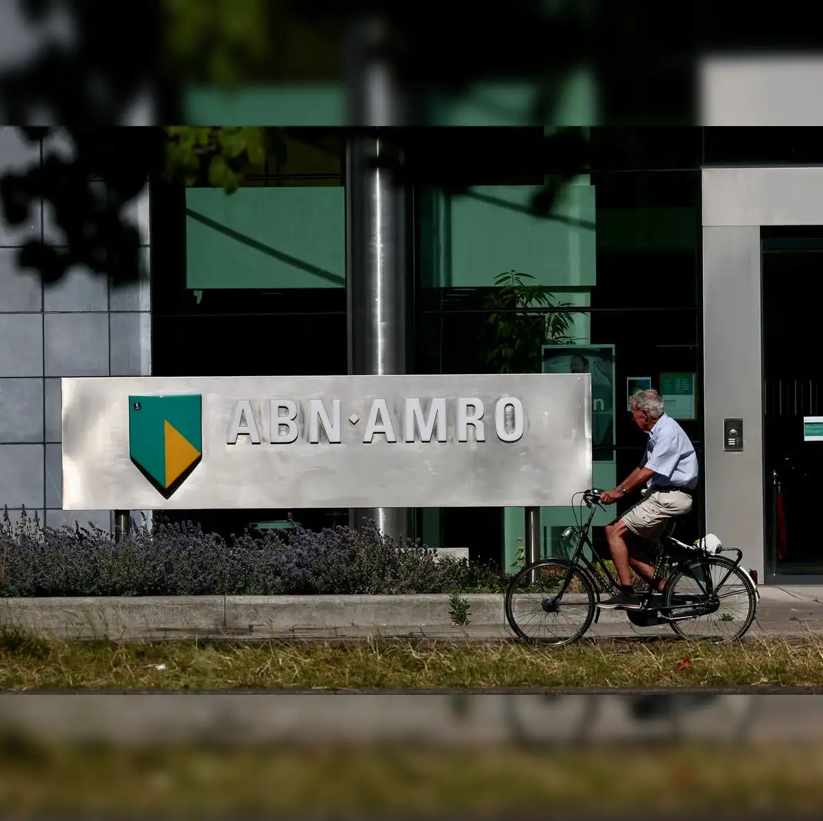 Dutch bank ABN Amro to cut 5,200 jobs by 2028 - The Economic Times