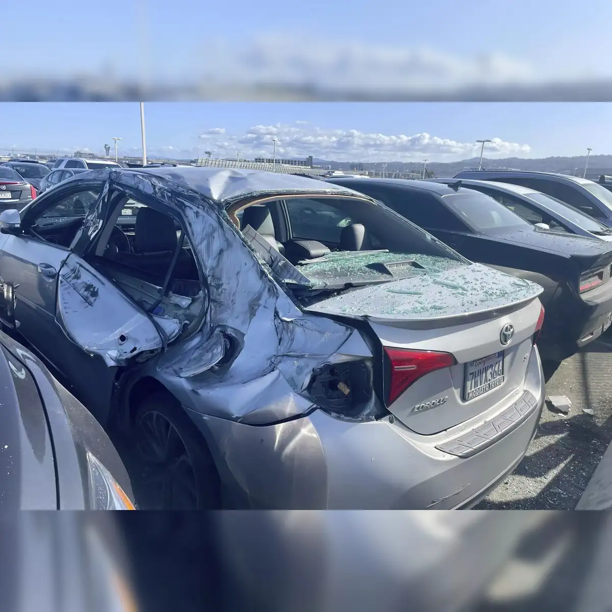 United 777 Loses Tire on Takeoff from SFO, Makes Emergency Landing