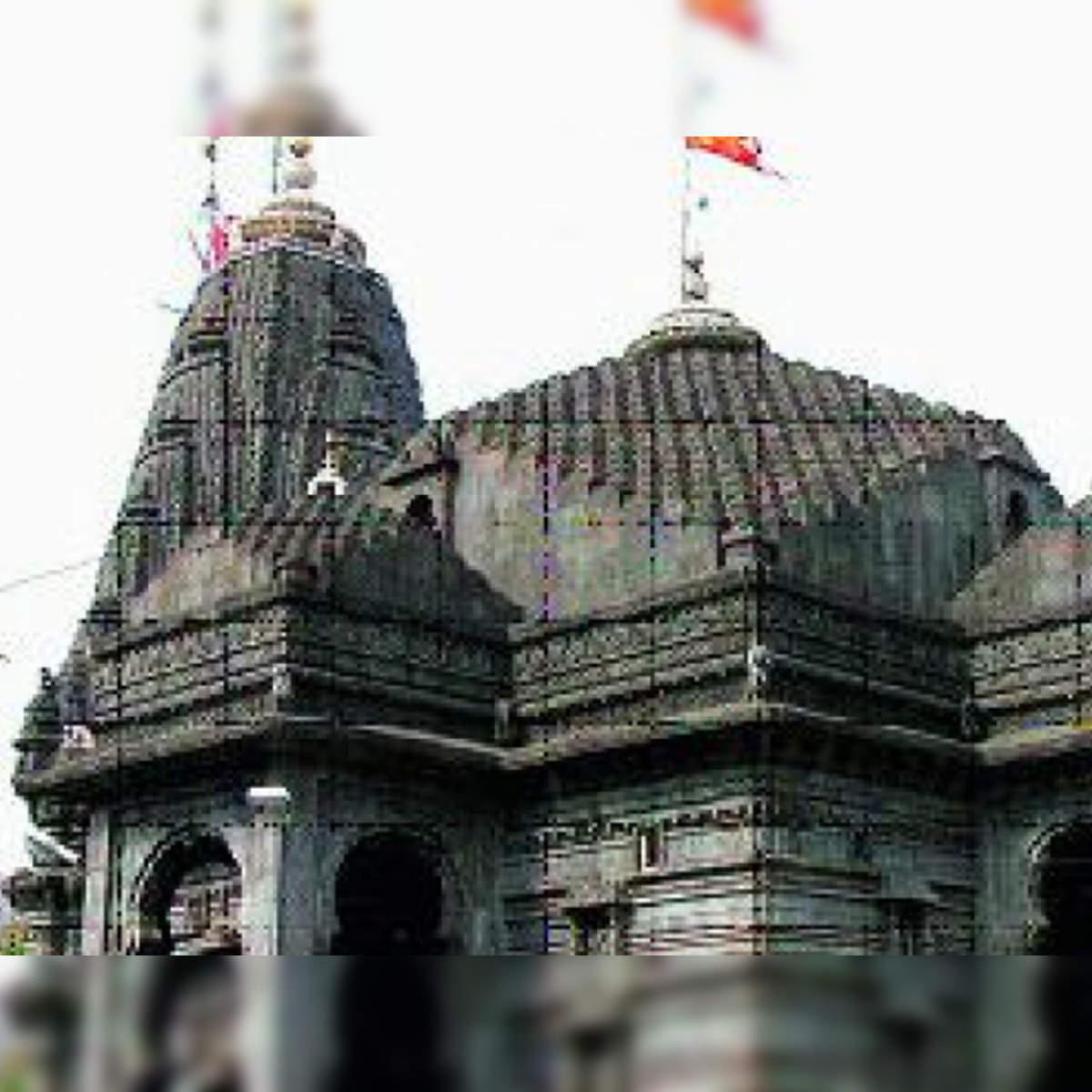 Maharashtra Tourism - Trimbakeshwar is the most sacred place for the  devotees of Lord Shiva. It is one of the many Jyotirlinga which are spread  all over India. Trimbakeshwar is situated on