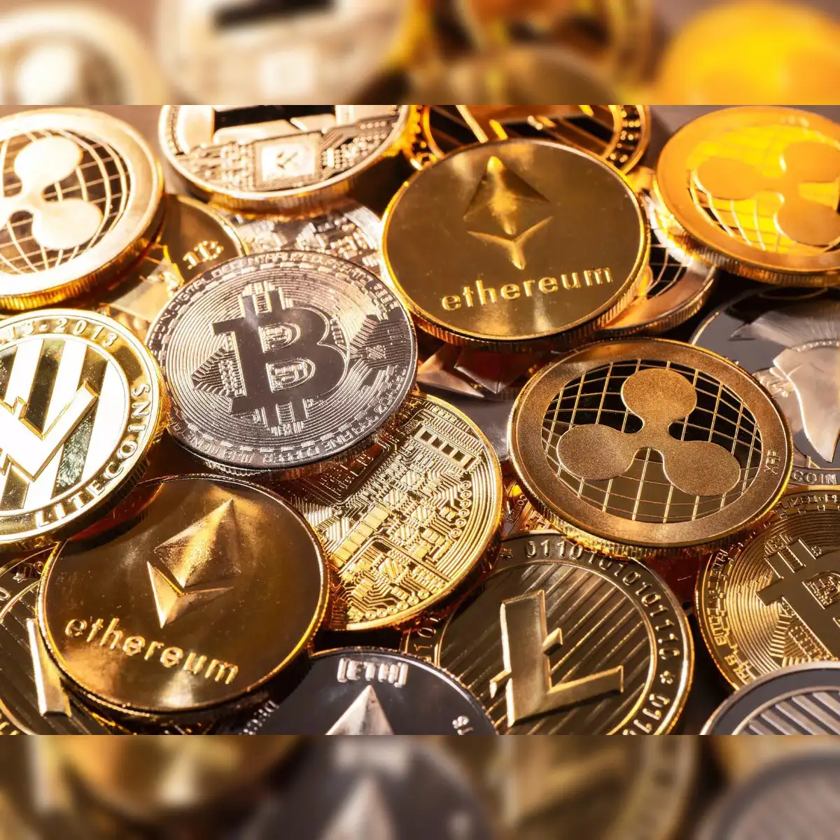 bitcoin: View: A digital rupee and cryptocurrencies can (and should)  co-exist - The Economic Times