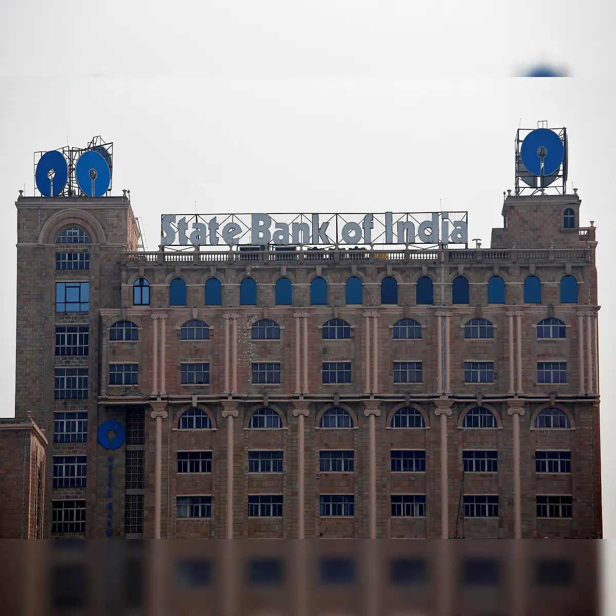 SBI to hire fintechs & start-ups for digital solutions - The Economic Times