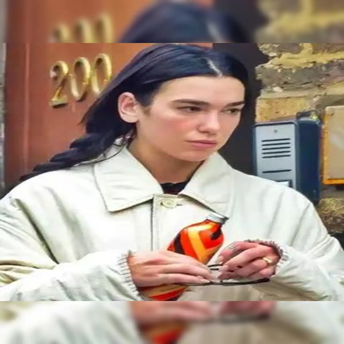 Dua Lipa engagement: Dua Lipa engaged to Callum Turner? Popstar flaunts her  huge diamond ring in London - The Economic Times