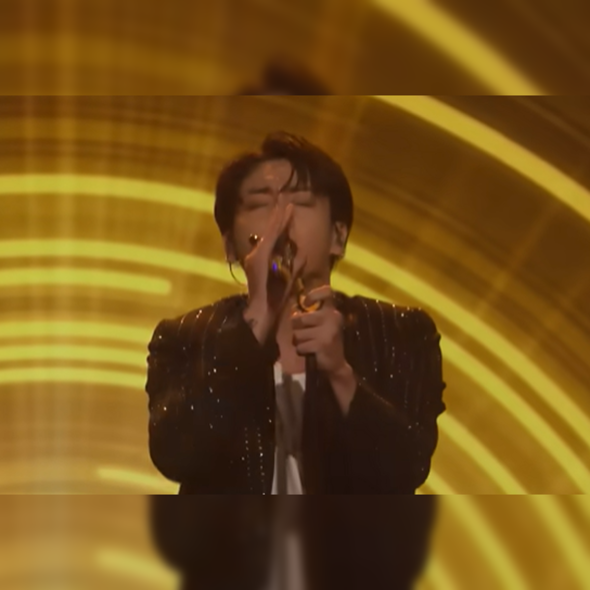 Jung Kook's 'Golden' Voted Favorite New Music This Week – Billboard