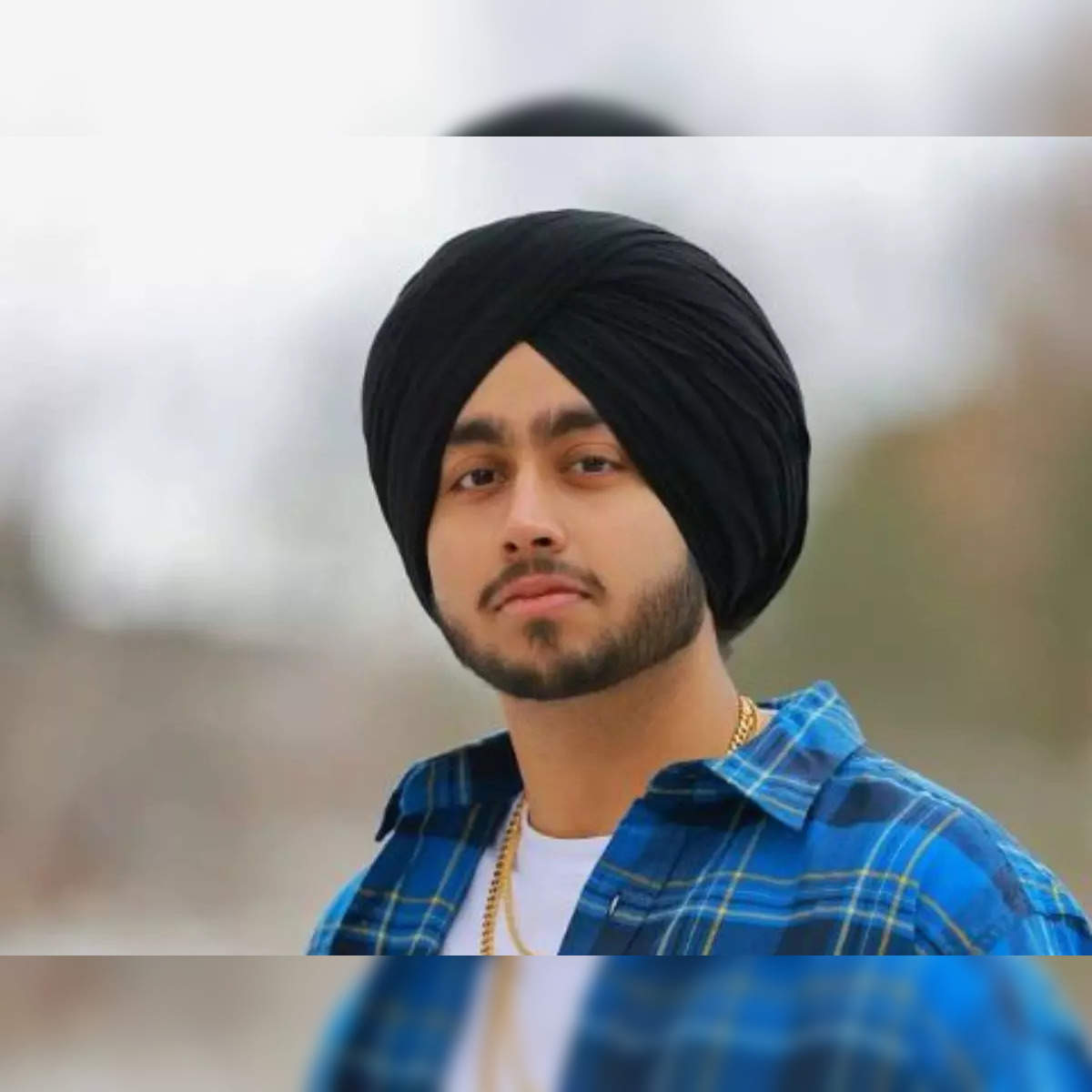singer shubh Controversy: Canadian-Punjabi singer Shubh under fire! BoAt  drops sponsorship ahead of Mumbai concert; Virat Kohli unfollows on  Instagram - The Economic Times