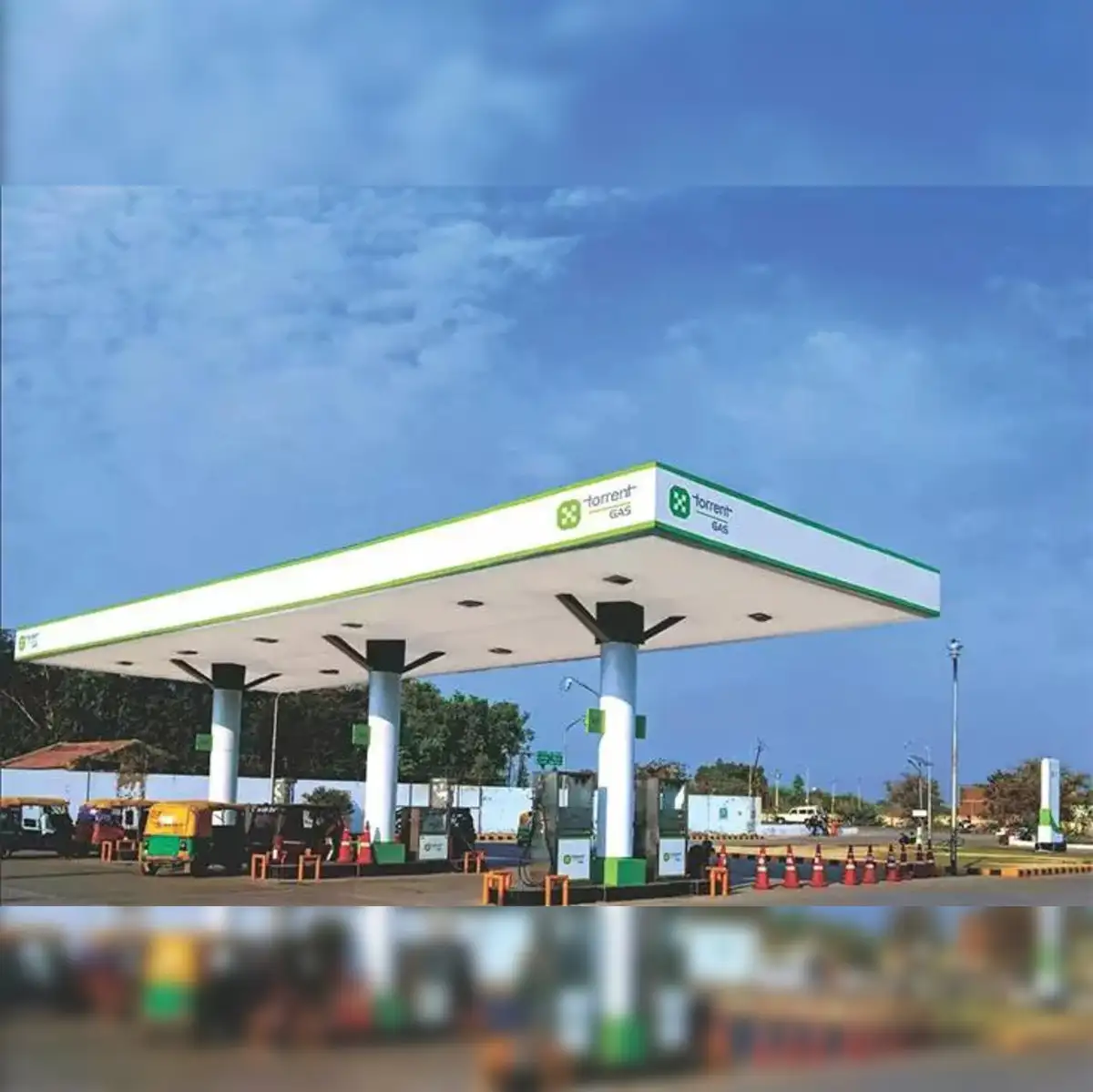 CNG prices: Torrent Gas announces reduction in CNG prices by Rs 2.50 per kg  across all locations - The Economic Times