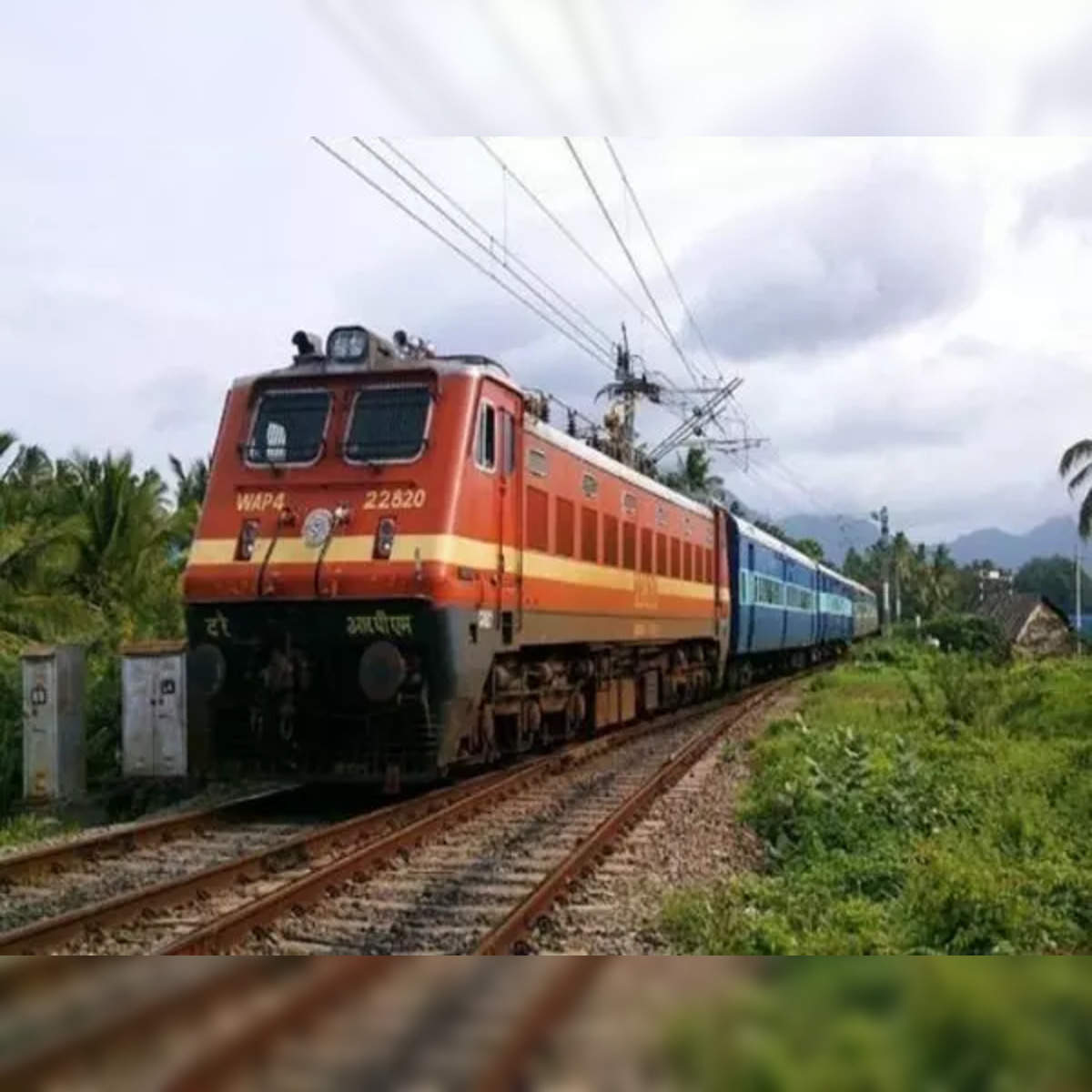 Indian premium trains: How once-speedy premium trains lost their speed due  to political stops - The Economic Times