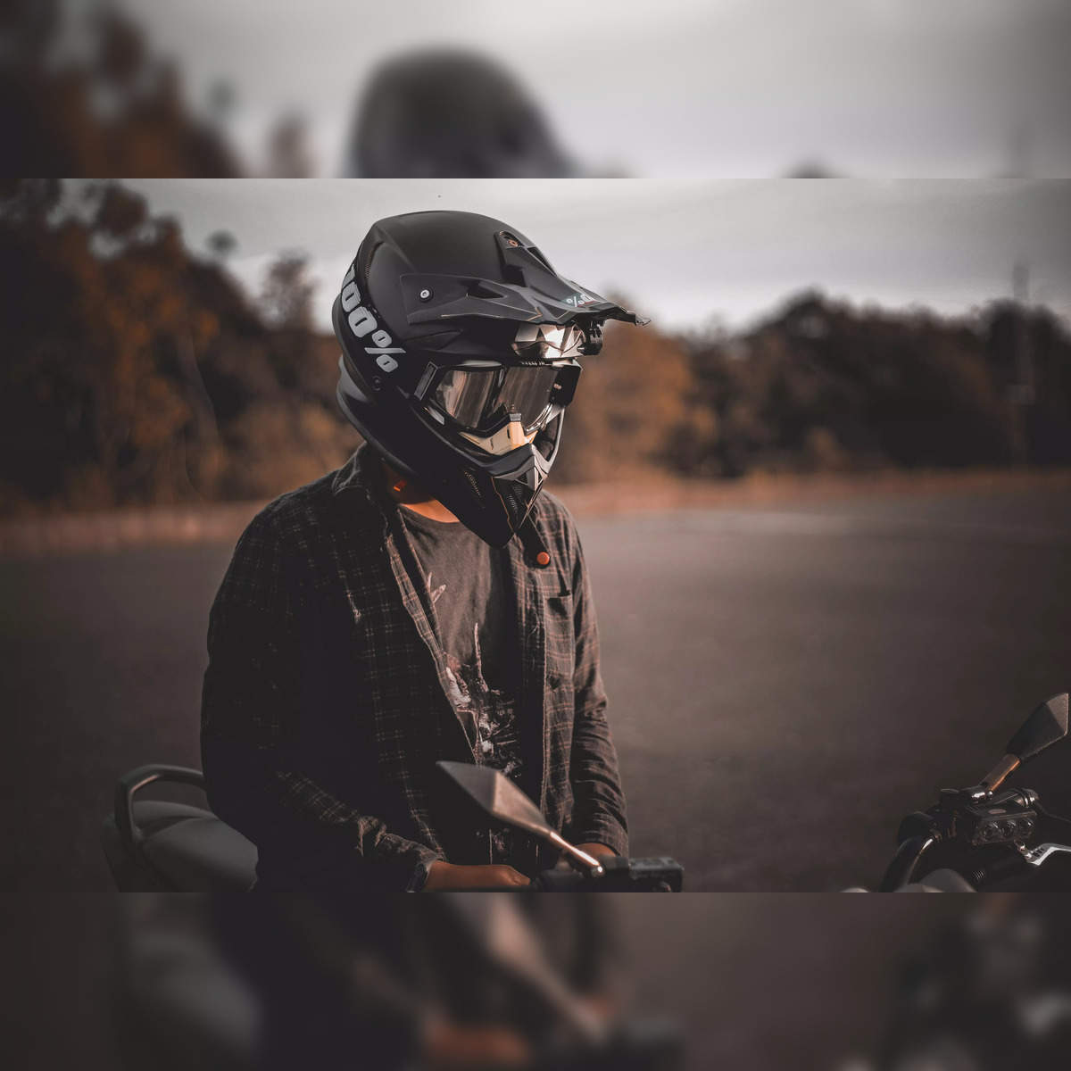 Top 5 Motorcycle Accessories for Your Helmet
