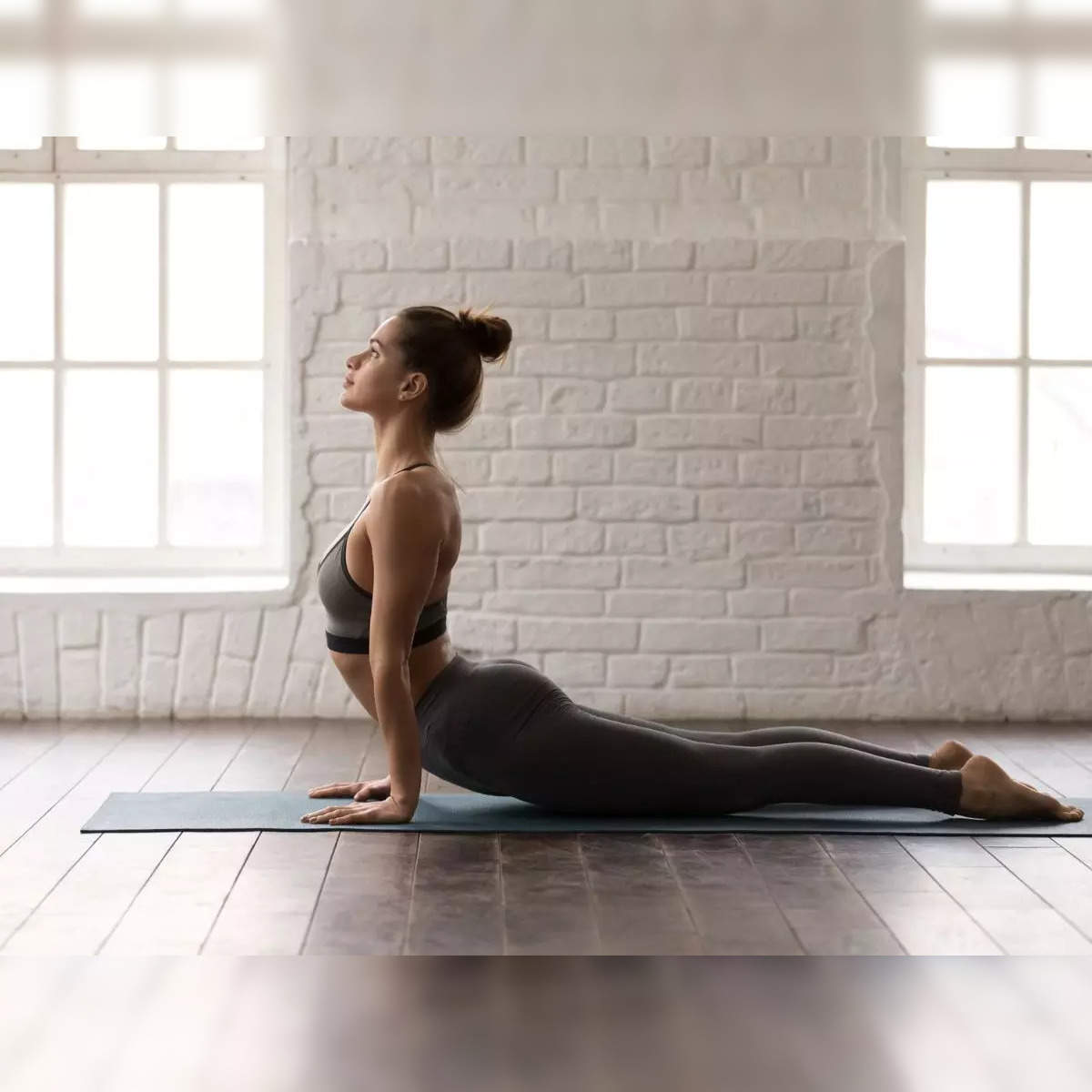 Yoga for weight loss: 5 yoga poses to help you lose your love handles |  HealthShots