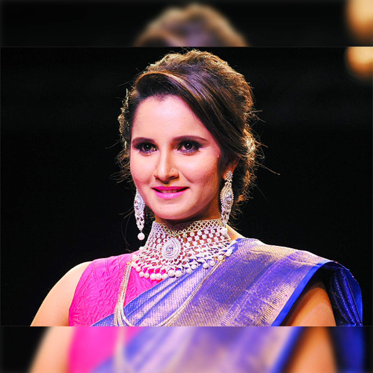 Sania Mirza Photos HD , Sania Mirza Pink Dress Images | Indian actress  images, Dress images, Beautiful face images