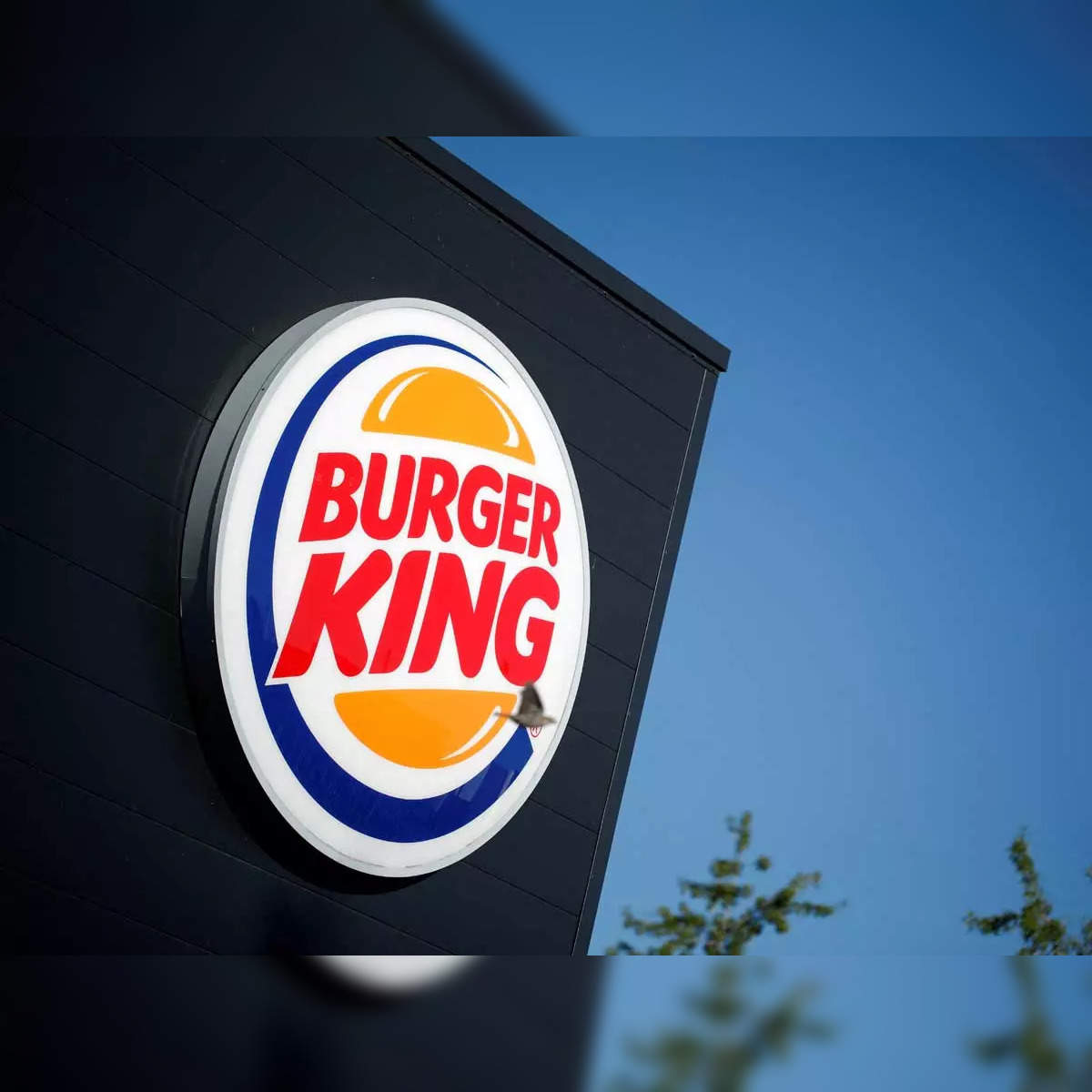 Burger King may end Pepsi tie-up, sign with rival Coke - The
