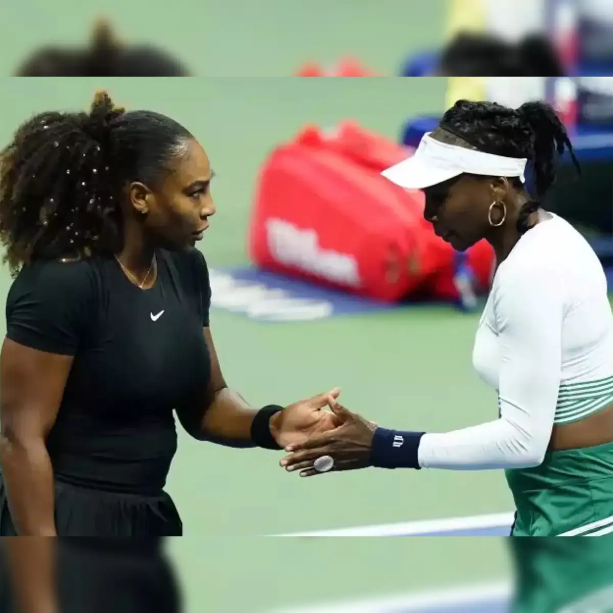 Venus Williams sparks buzz with long-awaited comeback and cheeky Serena  wish - The Economic Times, image size:1200x1200