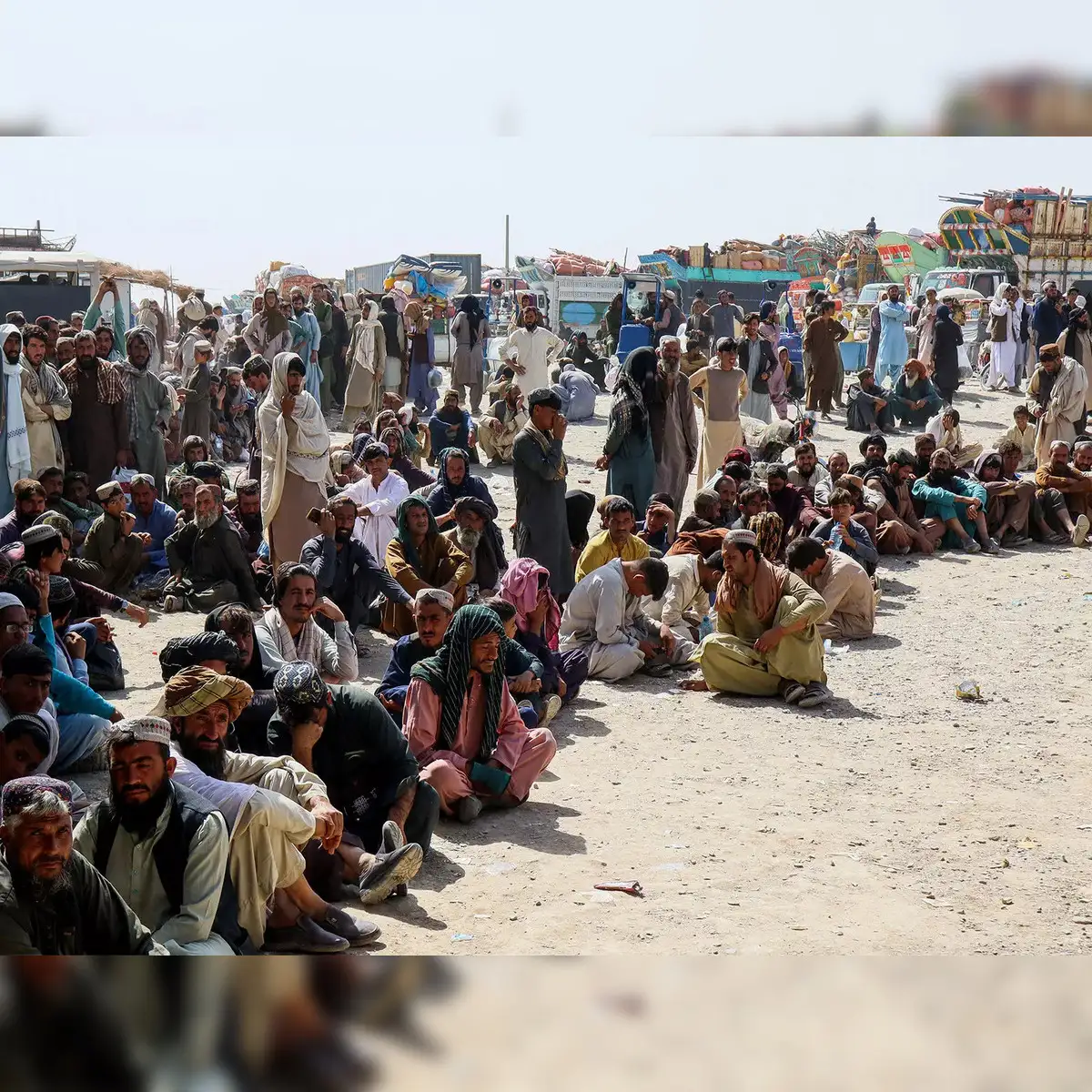 Trade between Pakistan, Afghanistan drops by 40% amid border tensions - The  Economic Times