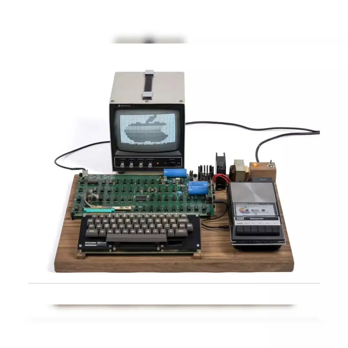This Apple computer is nearly 50 years old – But someone paid over Rs 3  crores for it. What makes it so special? - The Economic Times