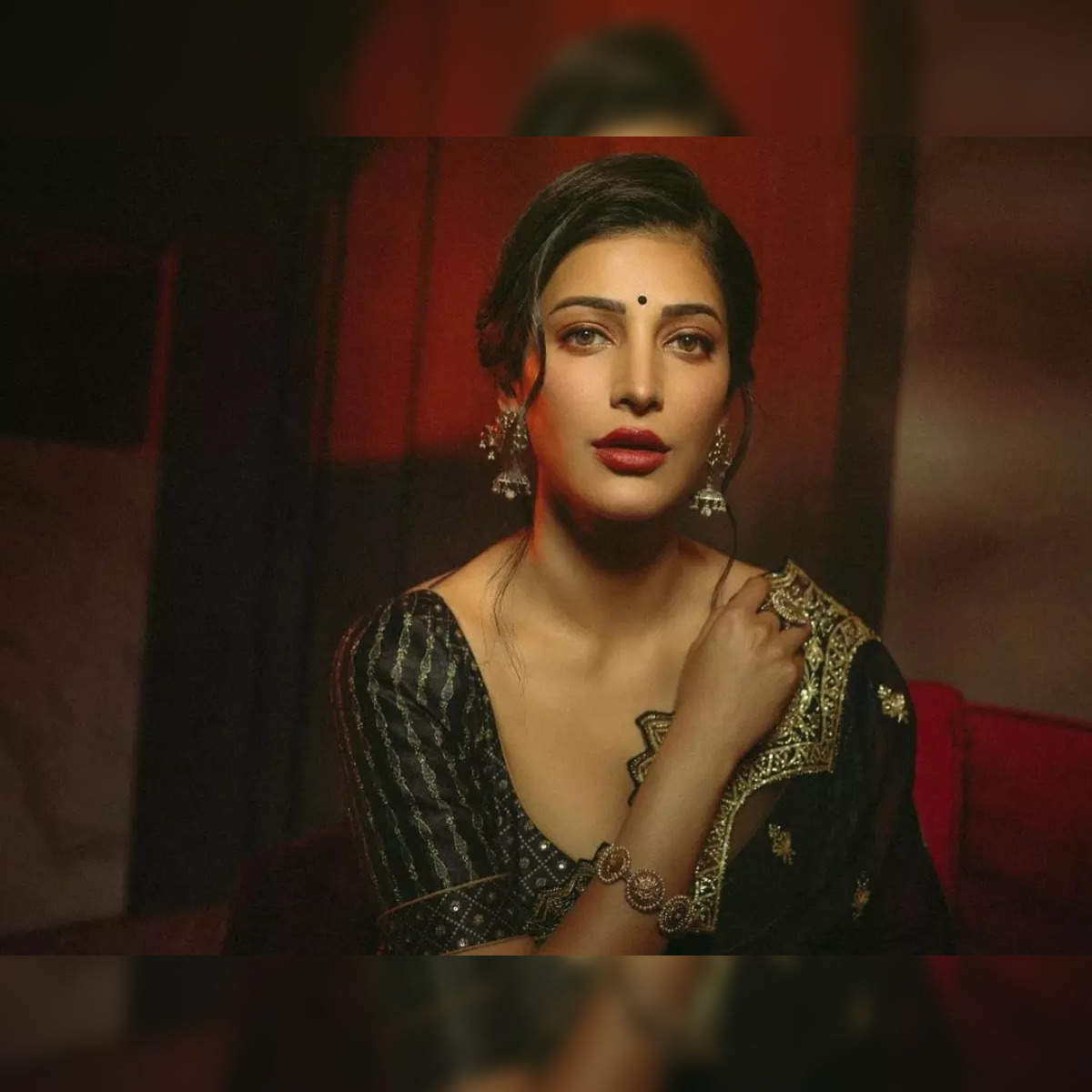shruti haasan: How much did Shruti Haasan make from 'Veera Simha Reddy' and  'Waltair Veerayya' films? Check out here - The Economic Times