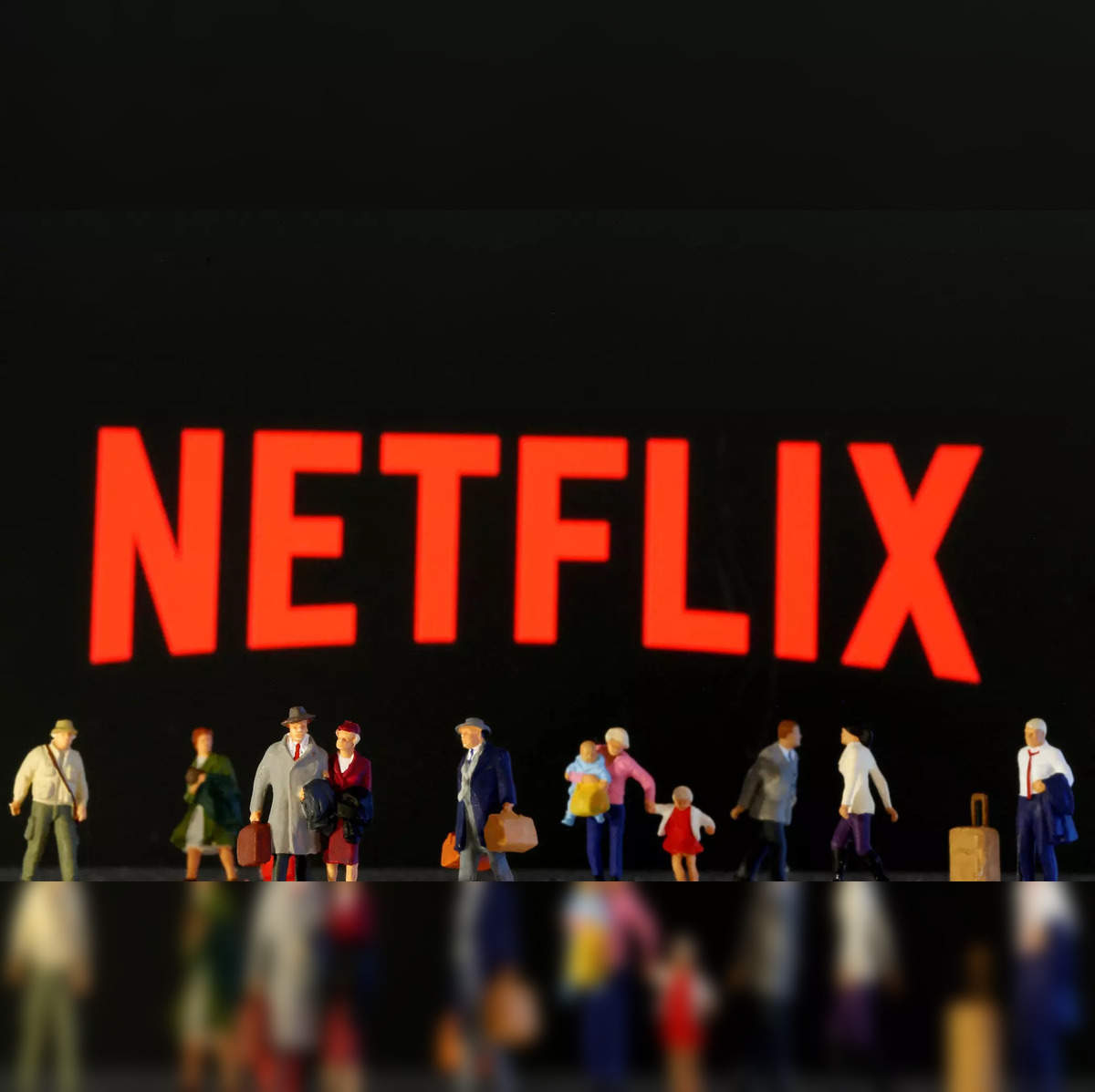 A Powerful Breadth of Genre Series Is Coming to Netflix in 2022 - About  Netflix