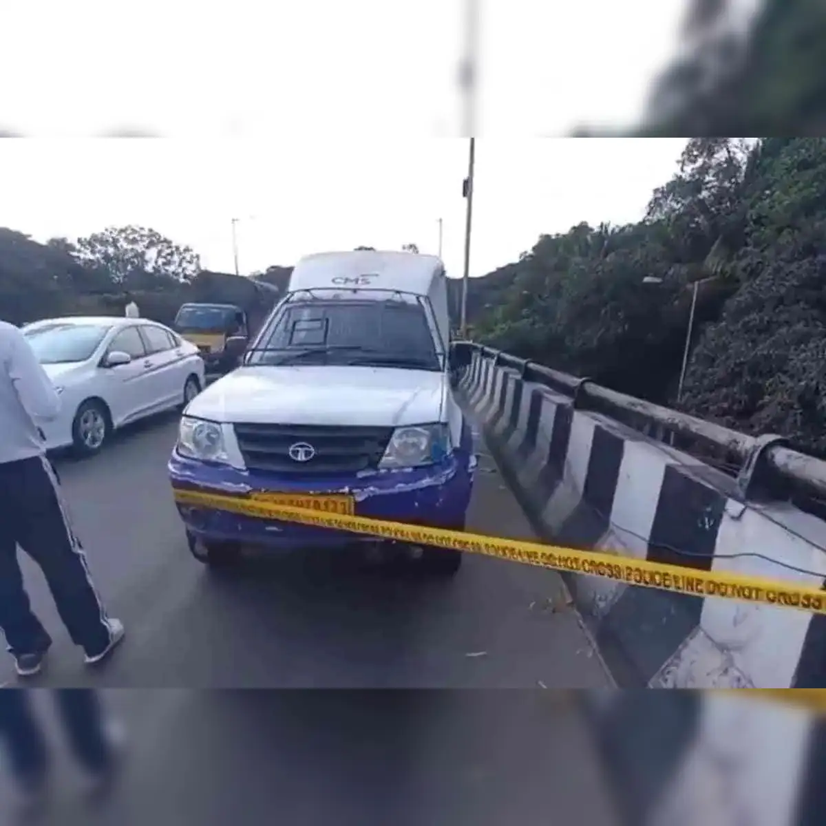 Bengaluru heist: Three, including police constable, held in Rs 7.11 cr  robbery case - The Economic Times