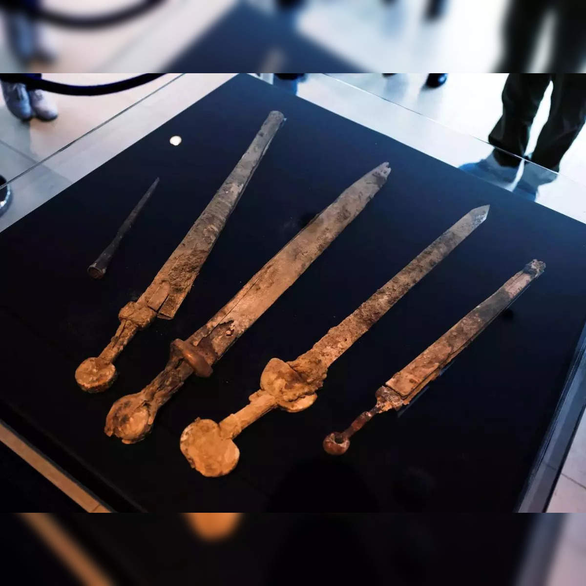 roman: Four Roman-era swords & a javelin unearthed in a cave in Israel -  The Economic Times