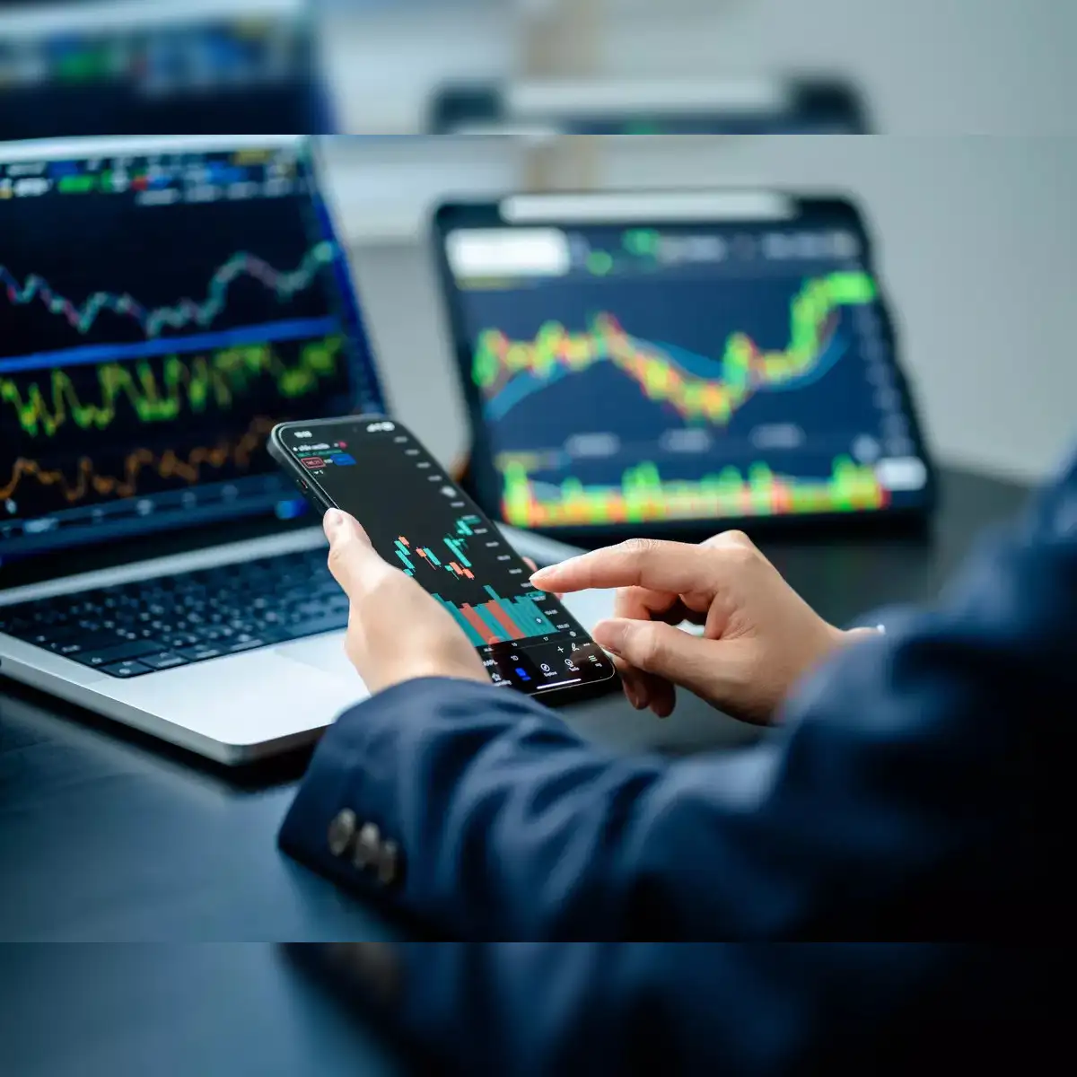 Nifty 50, MF resilience, Rupee fall, Bitcoin correction: The highs and lows  of equity, precious metal, crypto and currency markets in 2025 - The  Economic Times