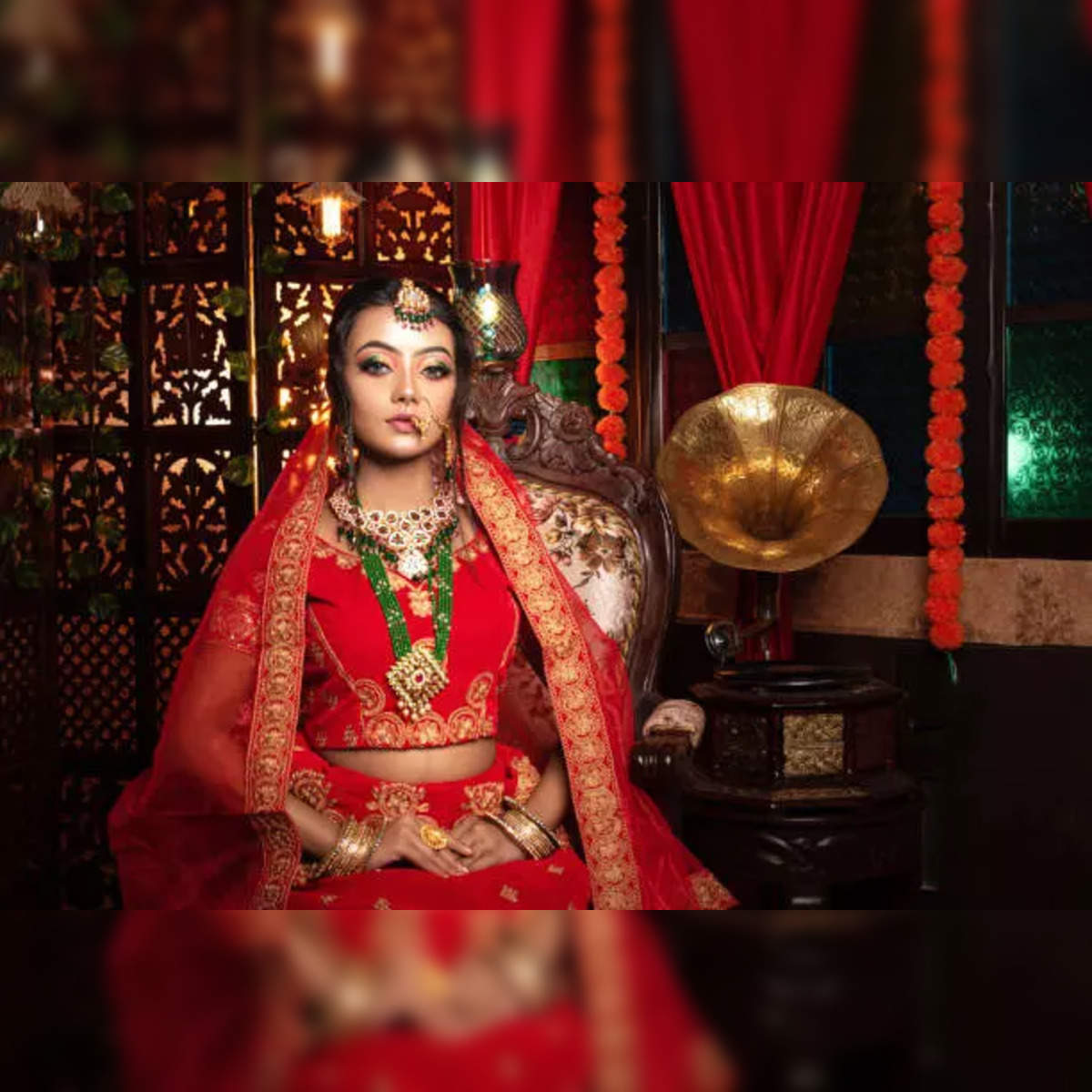 15 Best Bridal Lehenga Shops in Chandni Chowk for Every Budget! |  WeddingBazaar