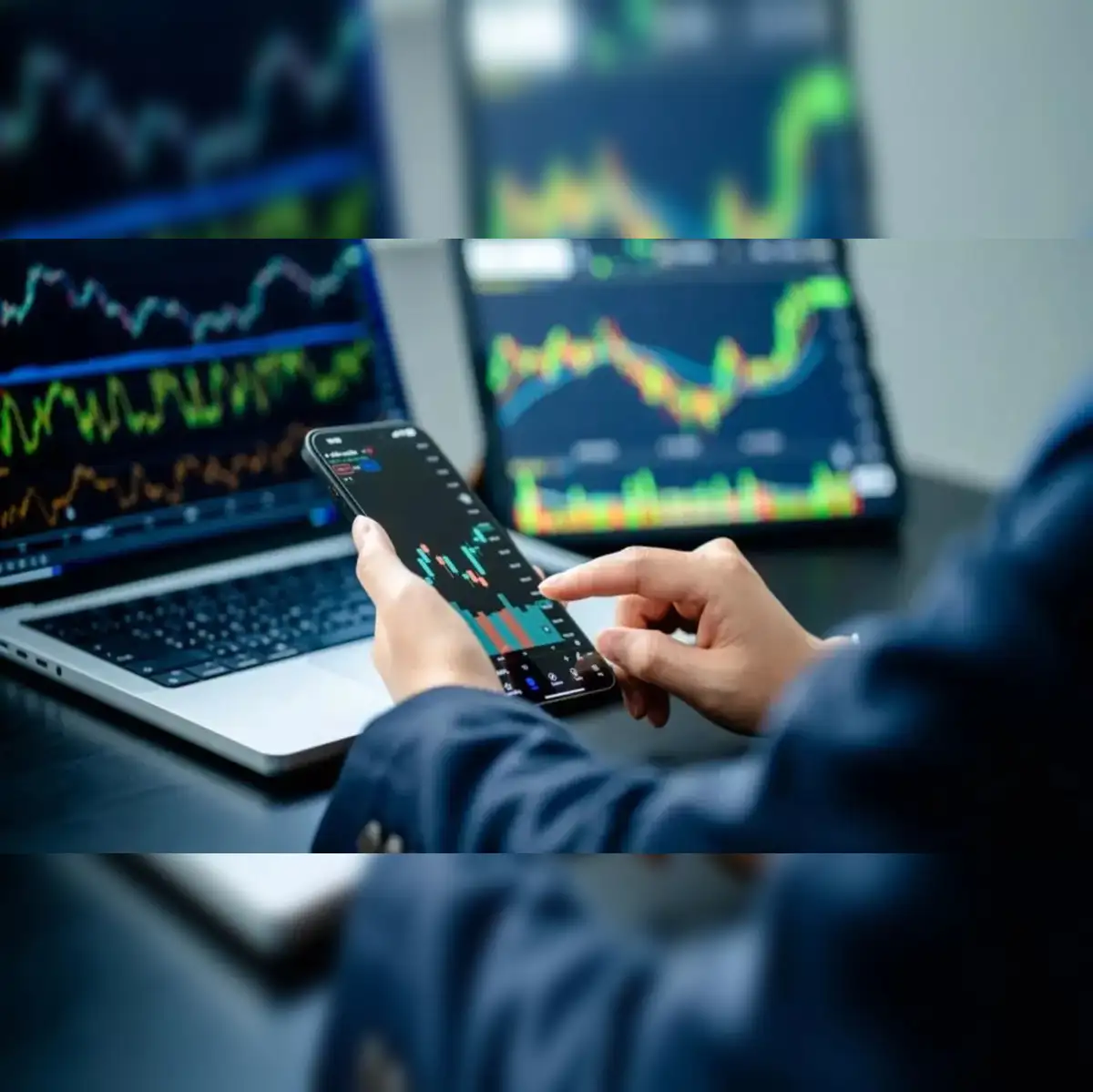 Stablecoin market valuation: Is it safe to invest in U.S.-dollar-pegged  cryptocurrencies? - The Economic Times