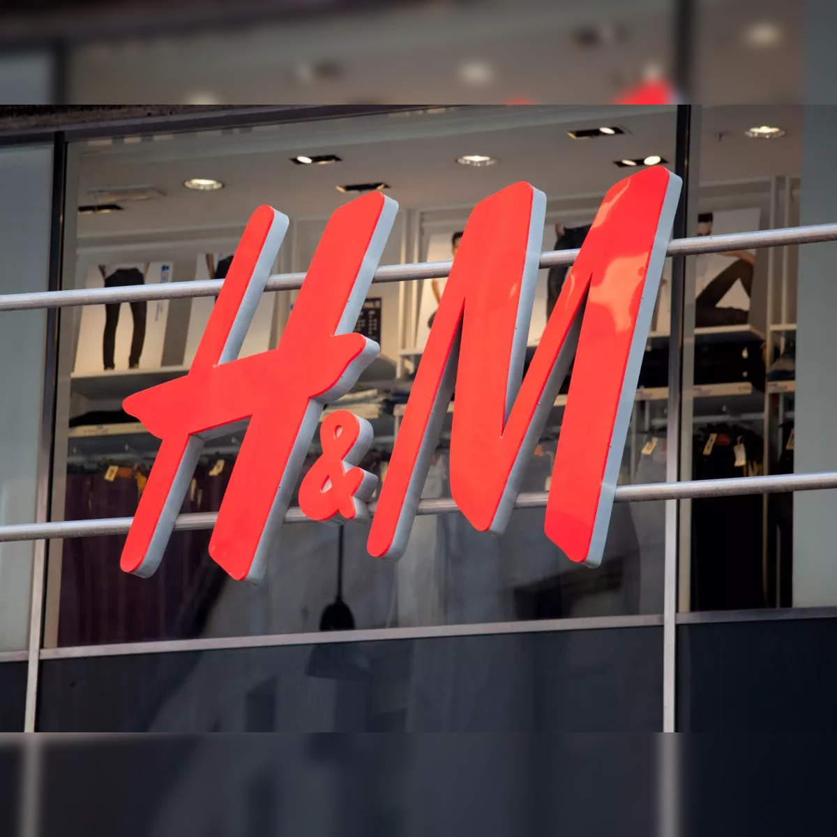 H&M profits dive in 'tough' first half of the year