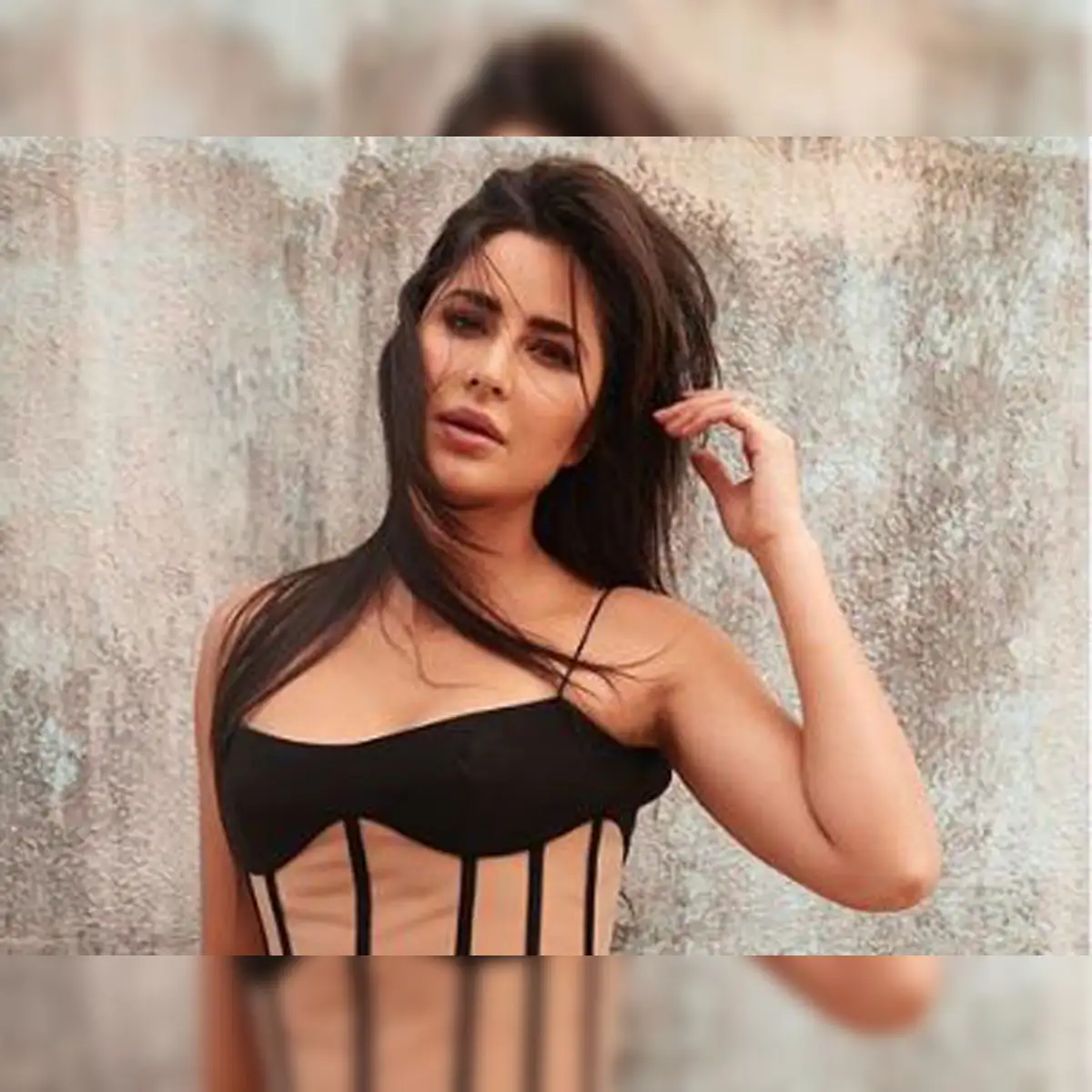 Maharashtra: Katrina Kaif does her bit for Covid-relief, pledges support to  daily wage workers in Maha's Bhandara district - The Economic Times